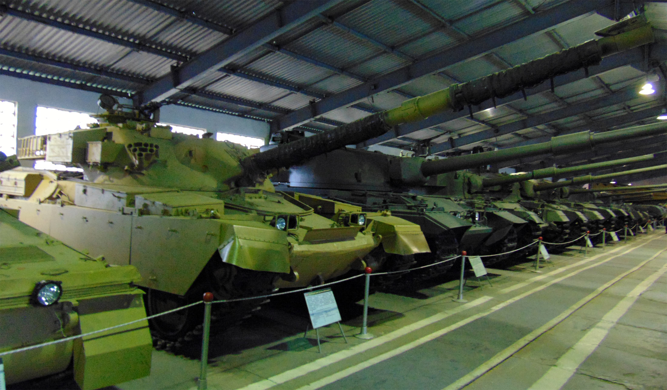 English main tank Mk V Chieftain, tank museum, Kubinka, photo, 2015 year.